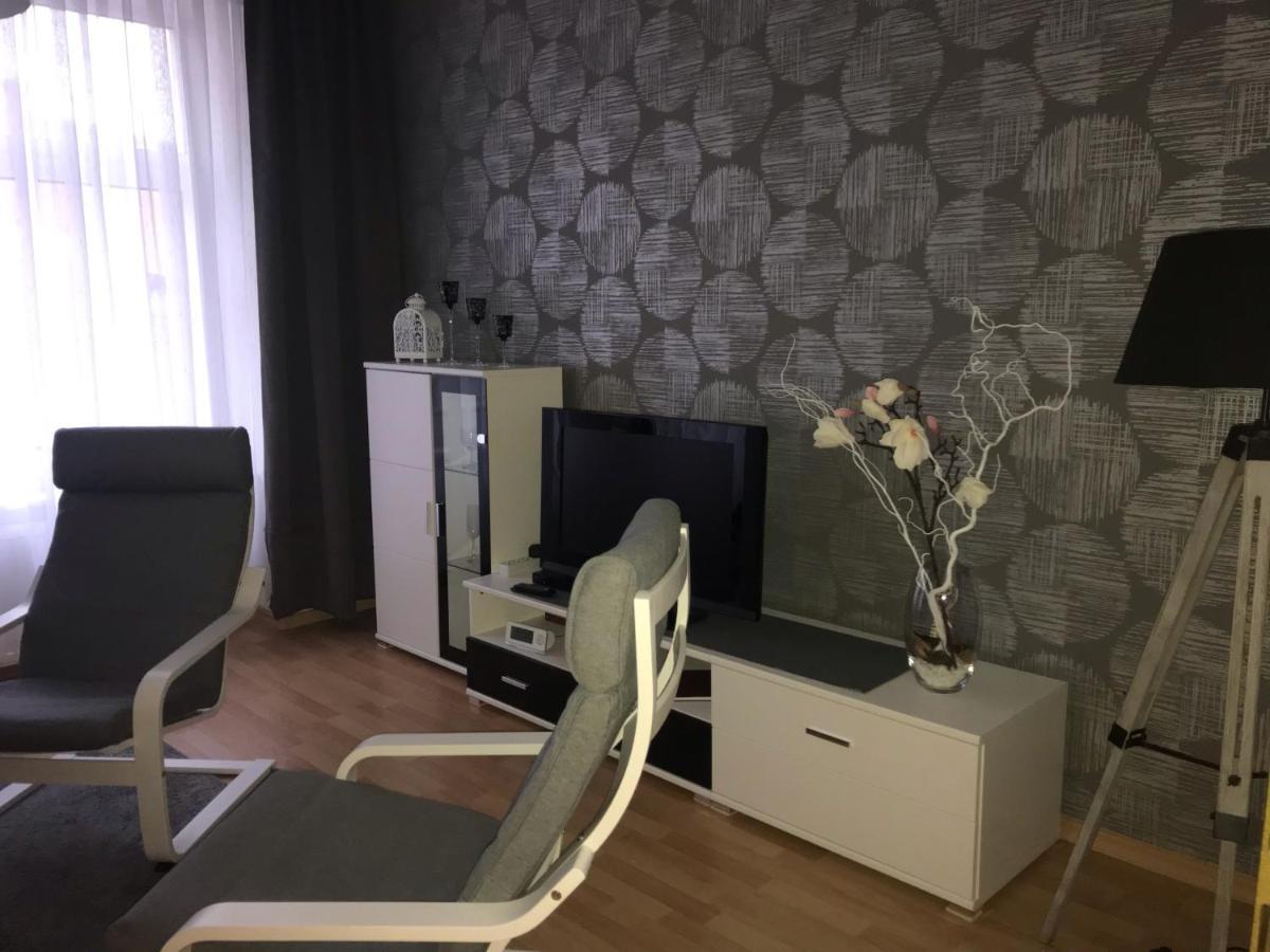 Am Schlossparkcenter Apartment Schwerin (Mecklenburg-Vorpommern)